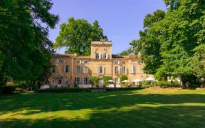 Le Château des Barrenques