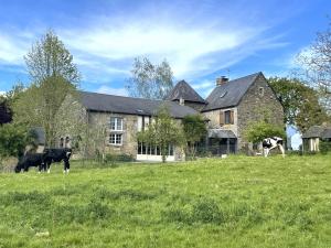Manoir De Crux