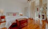 Baccara Lodge
