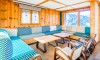 Chalet 35 Personnes avec piscine au pied des pistes 1850m, La ROSIERE en Savoie