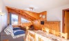 Chalet 35 Personnes avec piscine au pied des pistes 1850m, La ROSIERE en Savoie